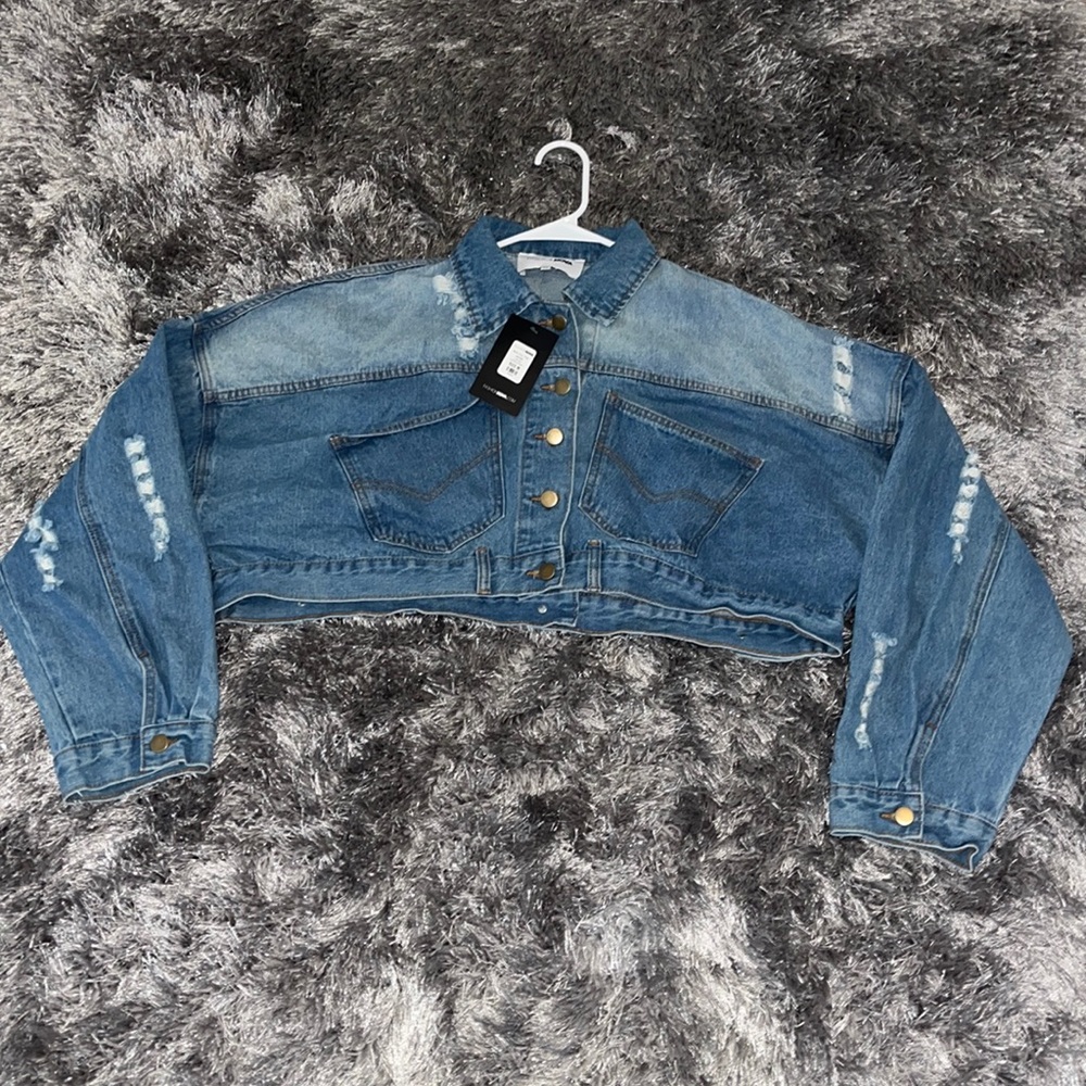 Brand New Super Cute Fashion Nova Born For This Jacket Light Blue Wash Size M.